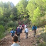 Senderisme a Oltà dins del cicle "Descobreix la nostra comarca" Els participants en un tram de la ruta d'Oltà