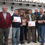 Membres del BLOC de Benissa amb les cartes als Reis Mags