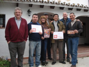 Membres del BLOC de Benissa amb les cartes als Reis Mags