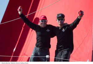 Àlex Pella i Pepe Ribes, patrons de l'Estrella Damm, subcampions del món 2010 a la classe IMOCA. Copyright Maria Muiña.