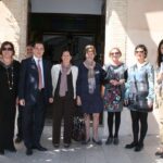 Membres de la corporació municipal amb la Consellera d'Agricultura, Pesca i Alimentació abans de la presentació de la jornada sobre productes agroalimentaris valencians.