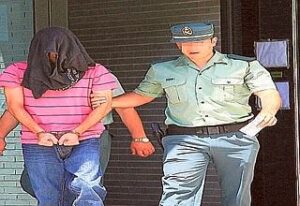 El veí de Benissa eixint dels jutjats