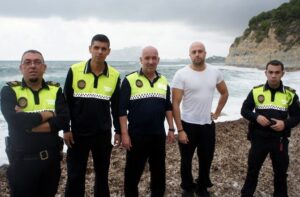 Els agents de la policia local de Benissa guardonats.