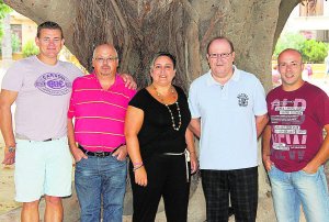 Els nous càrrecs de les festes de Moros i Cristians de Benissa de 2013 Els nous càrrecs de les festes de Moros i Cristians de Benissa de 2013