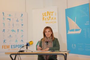 La regidora Pepa Martí presenta a Benissa l'exposició "Sent i respira"