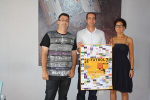 Vicente Martí,   Arturo Poquet i Raquel Soliveres presenten les 24 Hores de Futbol 7 a Benissa