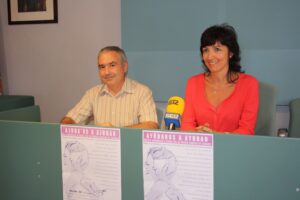 El president d'AECC Benissa i la regidora de Sanitat presenten la nit solidària de l'AECC