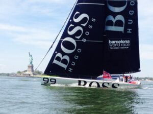 l'Hugo Boss passa primer per davant de l'Estàtua de la Llibertat