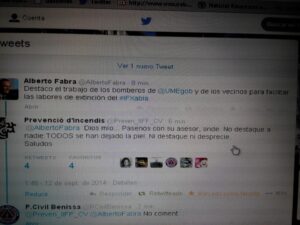 La piulada d'Alberto Fabra i les respostes