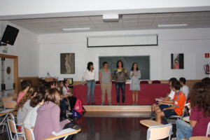 Programa d'activitats contra la violència de gènere a l'IES Josep Iborra