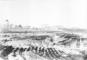 Antic Molí del Pla dels Molins, la Casa Feliu i el Convent des de la Partida de Sant Antoni