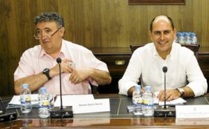 Simeon García (esq.) amb Joan Antoni Bertomeu,   exbatle de Teulada