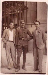 Blas Garcia Crespo, soldat de Benissa, en el centre