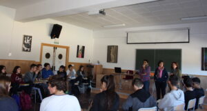 Taller sobre violència de gènere a l'IES Josep Iborra