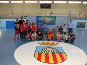 La bandera dels Tradijocs arriba al Palau Sant Pere de Benissa