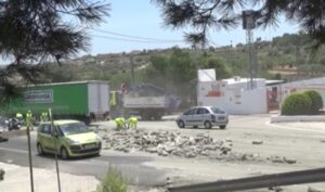 Els sacs de portland a la carretera