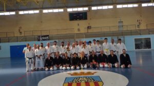 Alumnes del curs de karate a Benissa