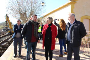 Abel Cardona amb la consellera Maria José Salvador