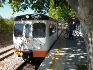 L'ombra dels plataners a l'Estació de Tren de Benissa