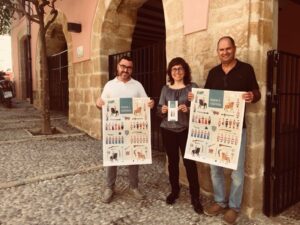 Presentació dels cartells en Valencià de l'AVIVA Benissa