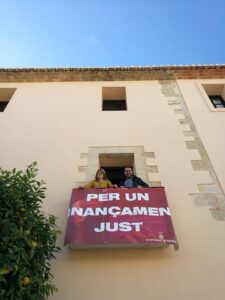 Els regidors de Compromís al balcó de l'ajuntament