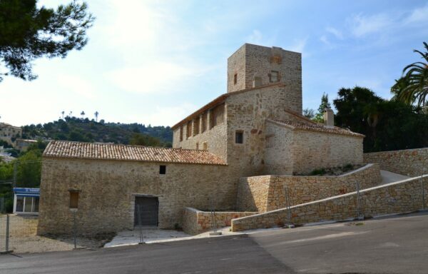 Quasi mig milió d’euros per a convertir la Casa del Tros de les Calcides en un altre centre d’interpretació