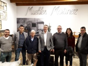 El Conseller d'Economia a les instal·lacions de Muebles Martinez