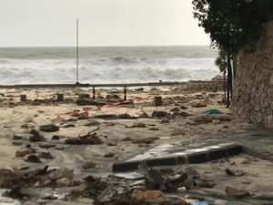 Estat de la platja de la Fustera després del pas de la tempesta Glòria