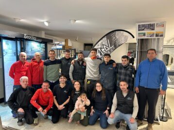 La Perimetral a Benissa i AISLADIS estrenyen llaços a un mes de la gran cita de la muntanya