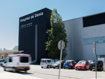 Sanitat rastreja els contactes de la menor de 17 anys de Benissa morta per meningitis a l’hospital de Dénia