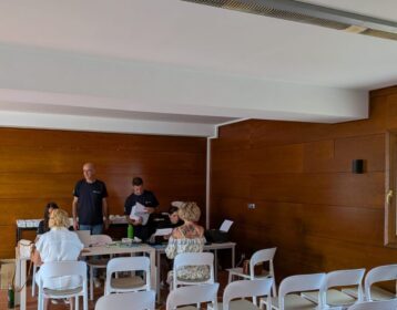 Siguem intel·ligents: Benissa inicia el repartiment de targetes per a l’ús dels nous contenidors intel·ligents